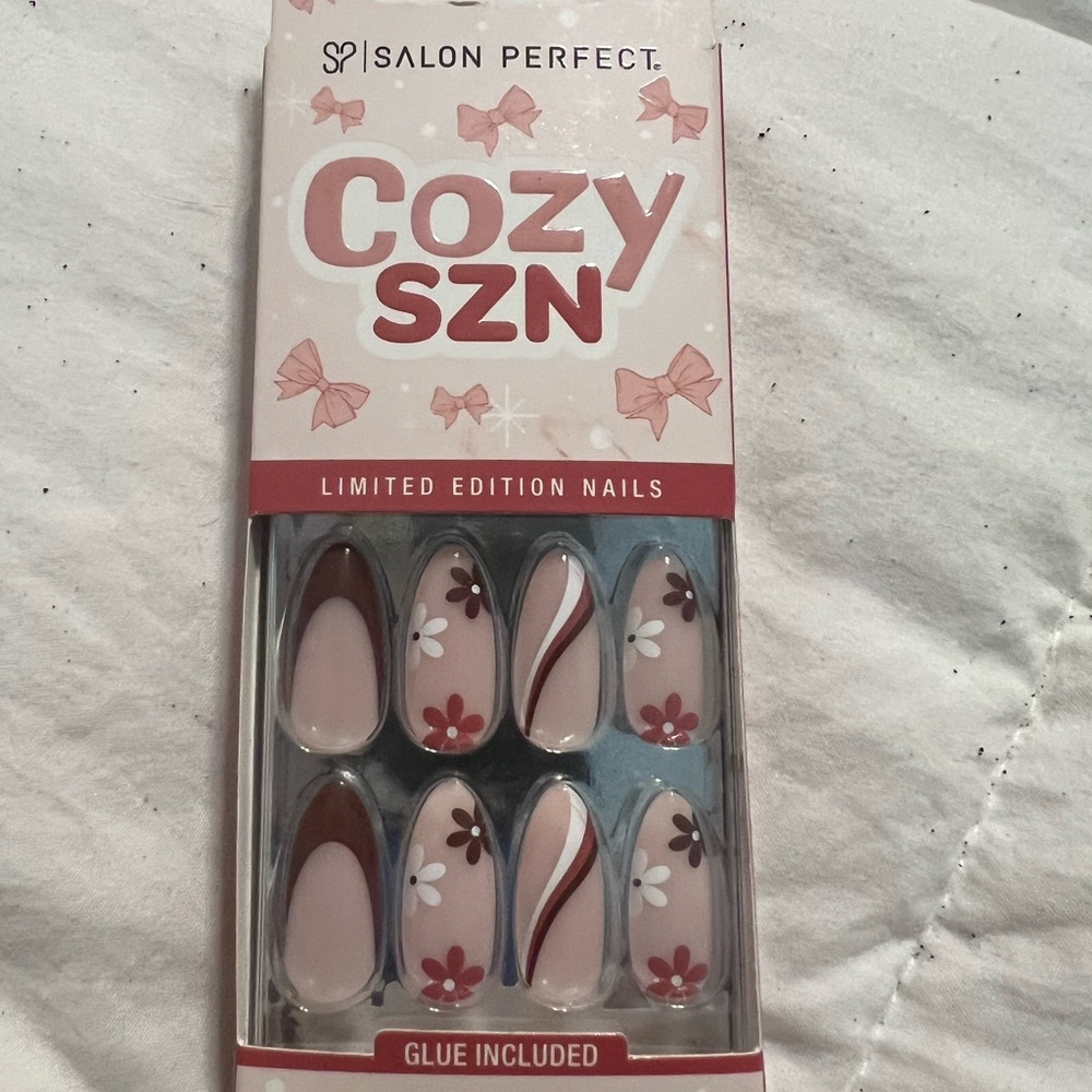 Salon Perfect Cozy SZN Limited Edition Nails - Pink and Brown